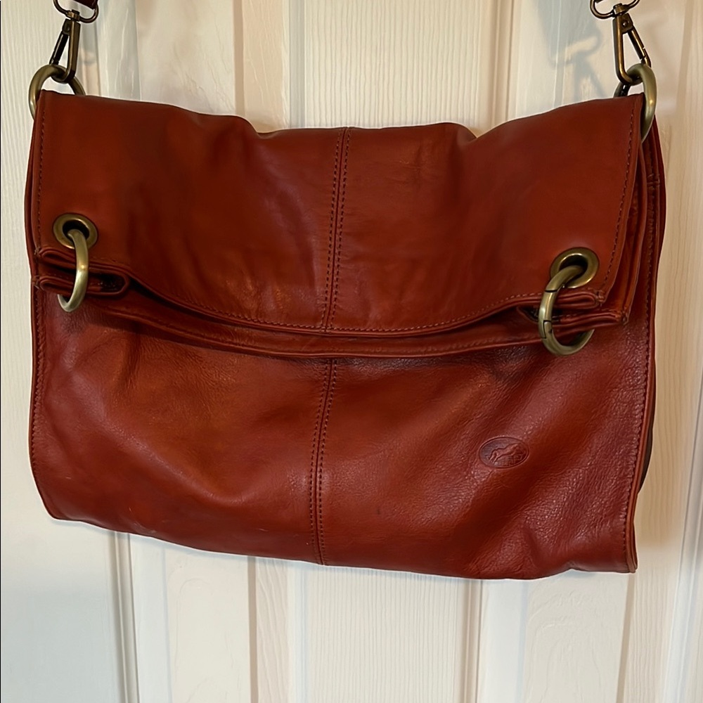Chic Dark Red Brown Italian Leather Shoulder Bag with Slouchy Design HJOE Italy
